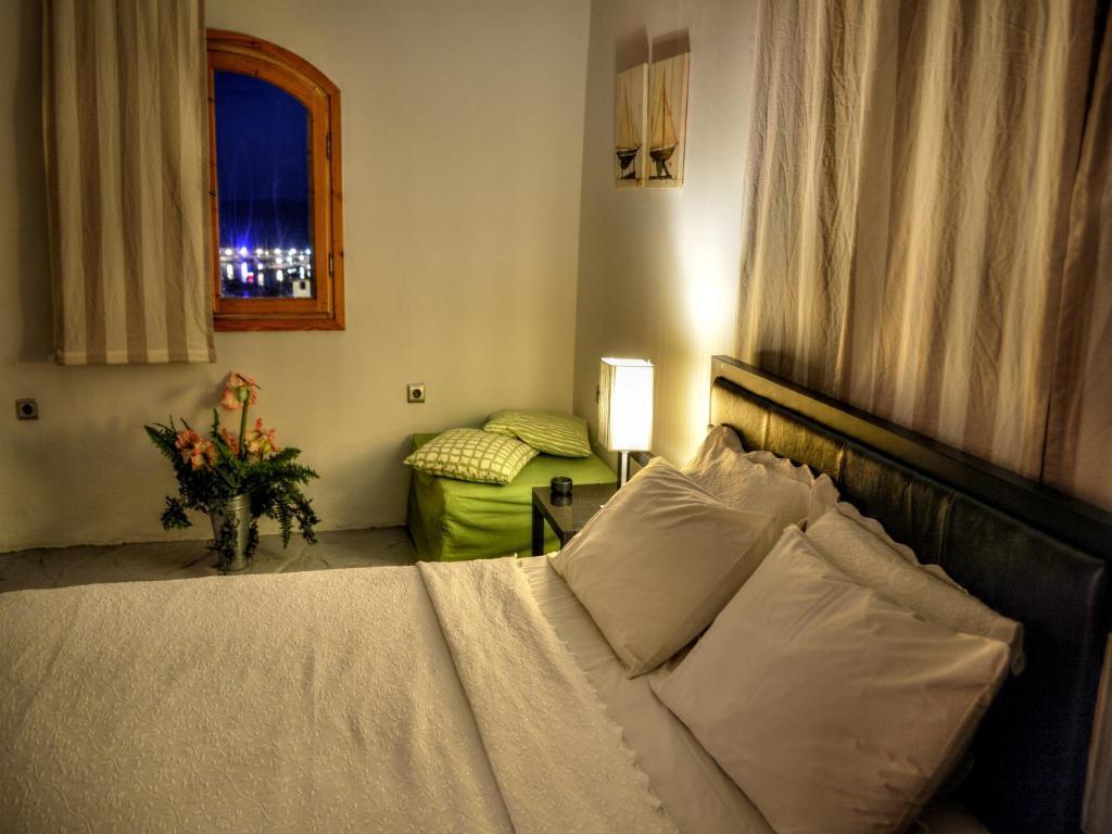 Irene'S Villas Andros Island Exterior photo